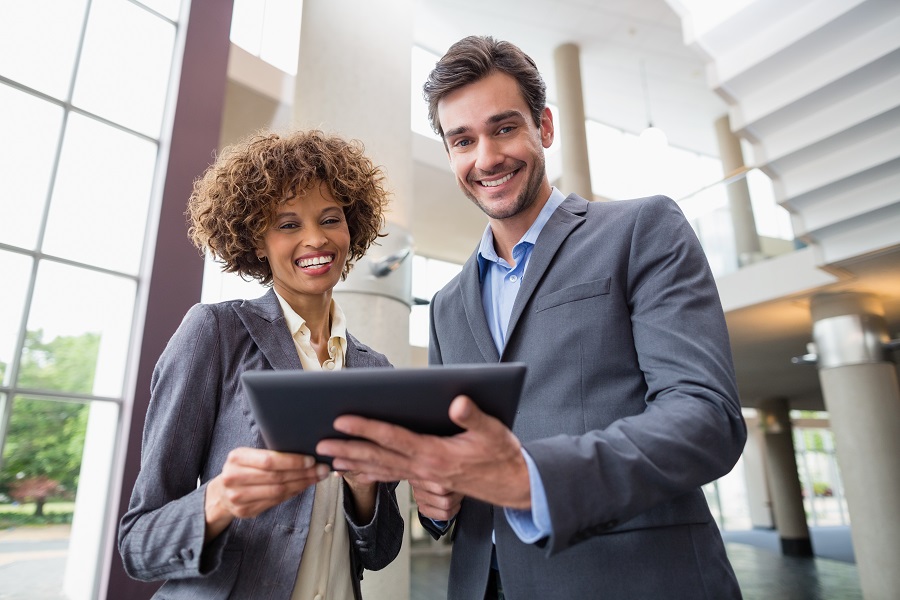 Sócios Administradores felizes com o resultado financeiro da sua empresa
